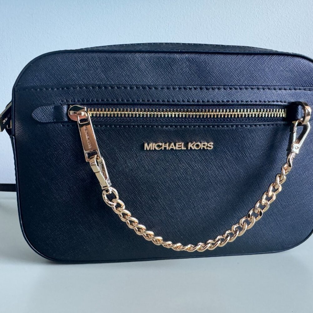 Michael Kors - Picture 3 of 6